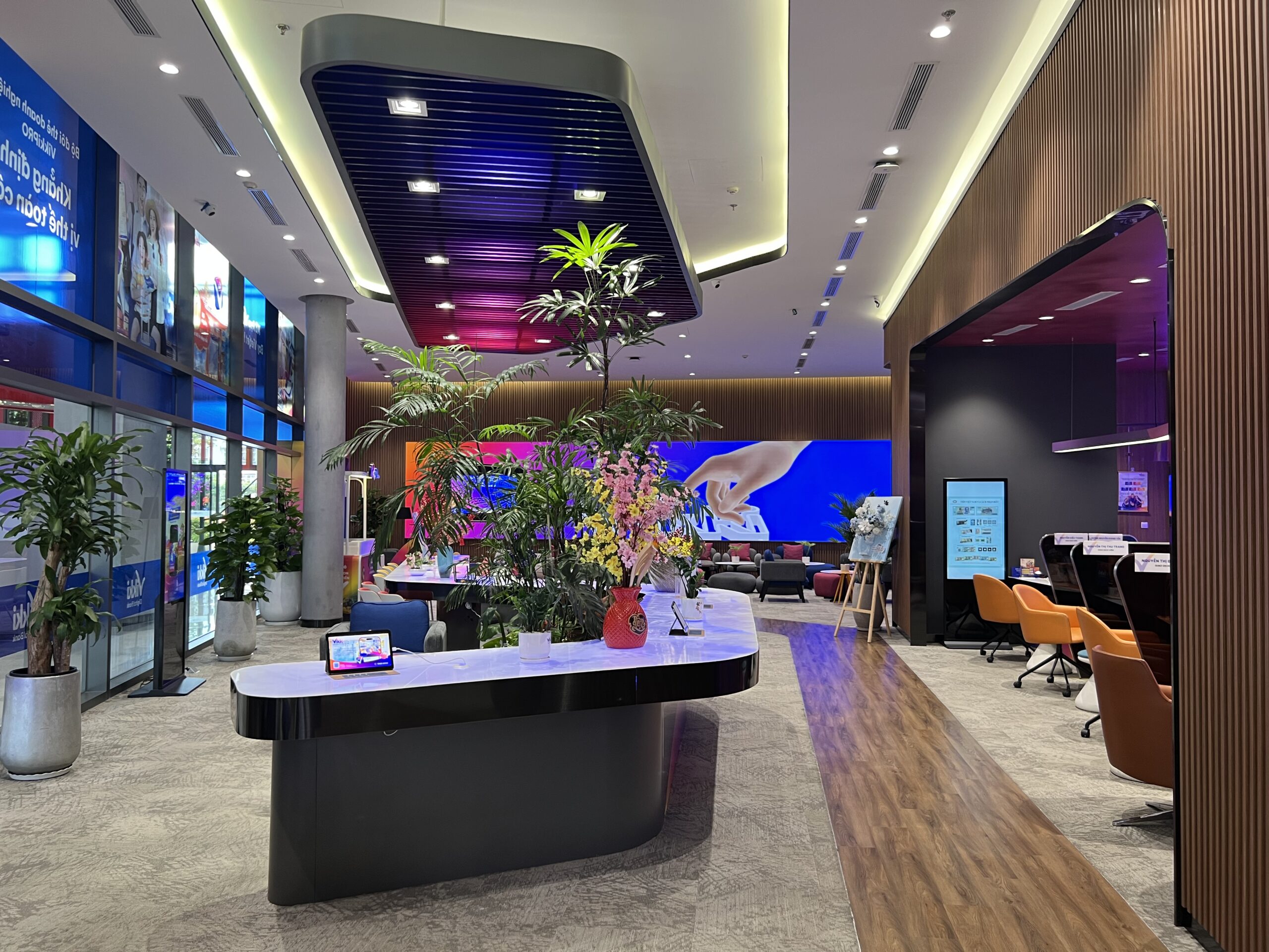 GIẢI PHÁP HẠ TẦNG ĐẦU CUỐI THÔNG MINH CHO VIKKIBANK